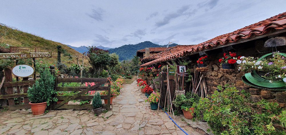casona-de-trevino exterior